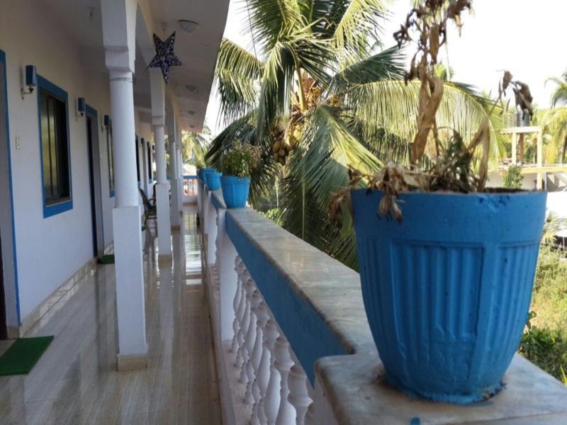 Spot On 61514 Laxmi Guest House Morjim Bagian luar foto